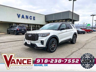 2025 Ford Explorer ST-Line