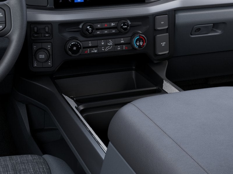 2027 Ford Super Duty F-250 SRW F-250® XLT