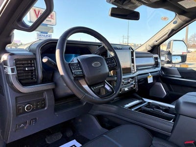 2026 Ford Super Duty F-250 SRW Platinum