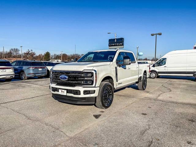 2026 Ford Super Duty F-250 SRW Platinum