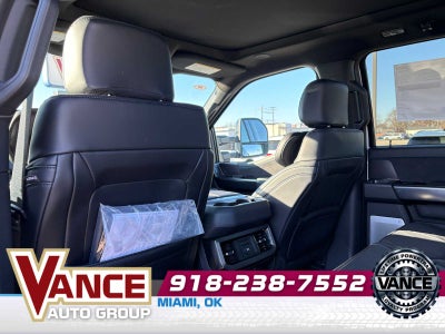 2026 Ford Super Duty F-250 SRW Platinum