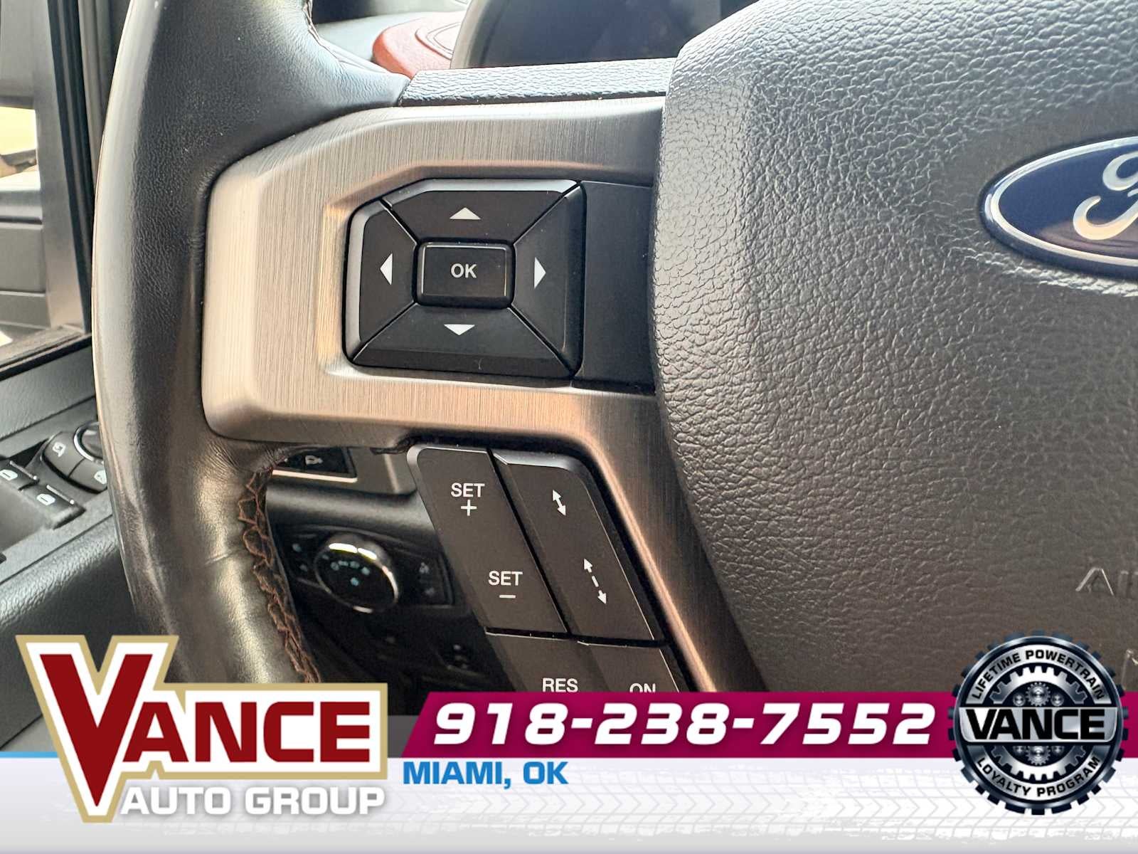 2022 Ford Super Duty F-350 DRW Platinum