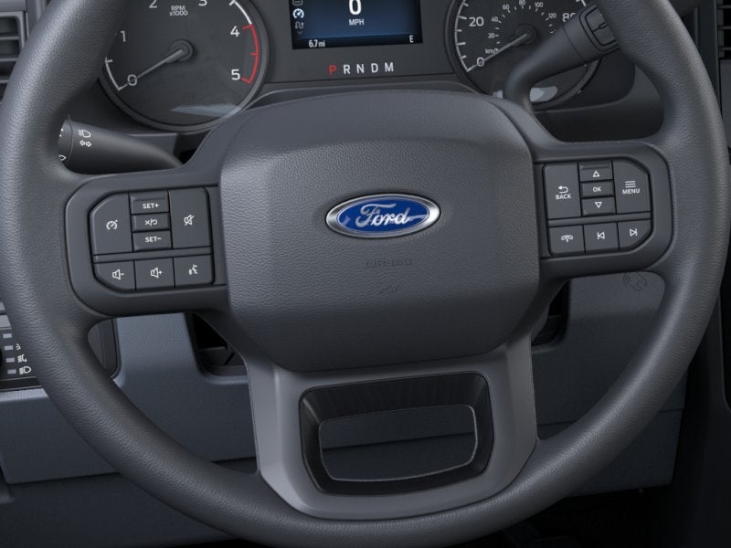 2026 Ford Super Duty F-350 DRW Pickup XLT