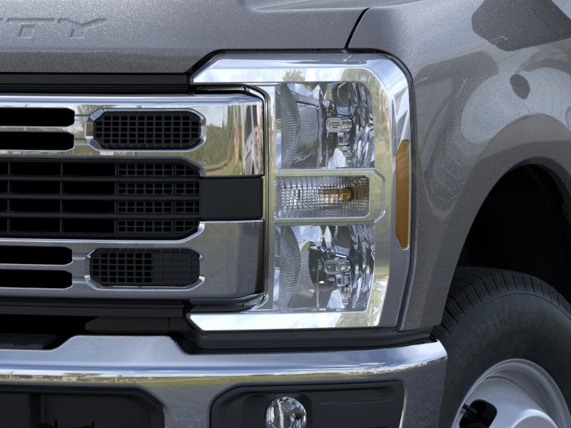 2026 Ford Super Duty F-350 DRW Pickup XLT