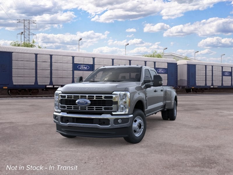 2026 Ford Super Duty F-350 DRW Pickup XLT