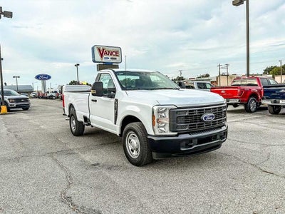 2026 Ford Super Duty F-350 SRW Pickup XL