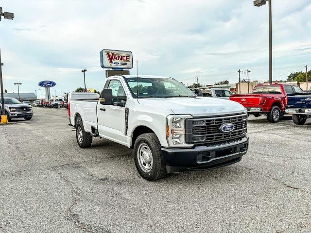2026 Ford Super Duty F-350 SRW Pickup XL