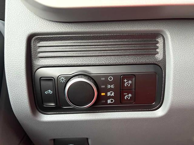 2026 Ford Super Duty F-350 SRW Pickup XL