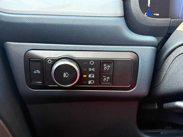 2025 Ford Maverick Lobo Standard