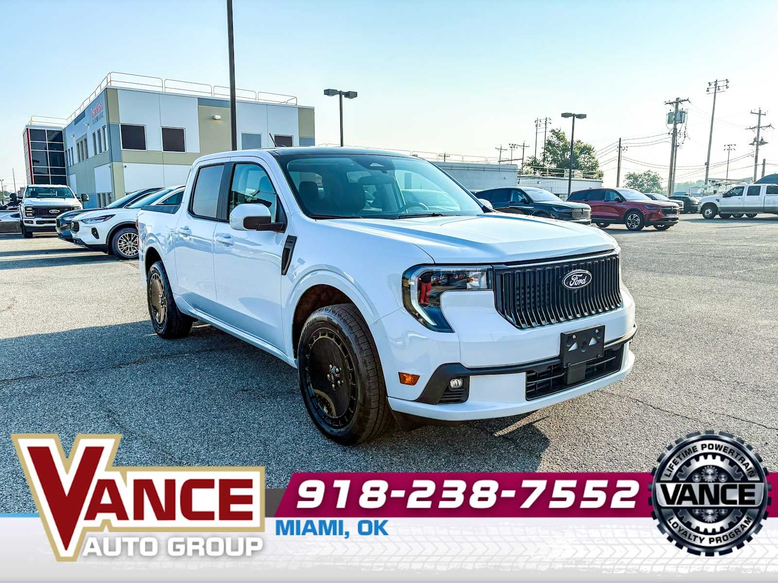 2025 Ford Maverick Lobo Standard