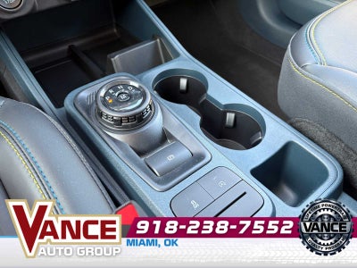 2025 Ford Maverick Lobo Standard