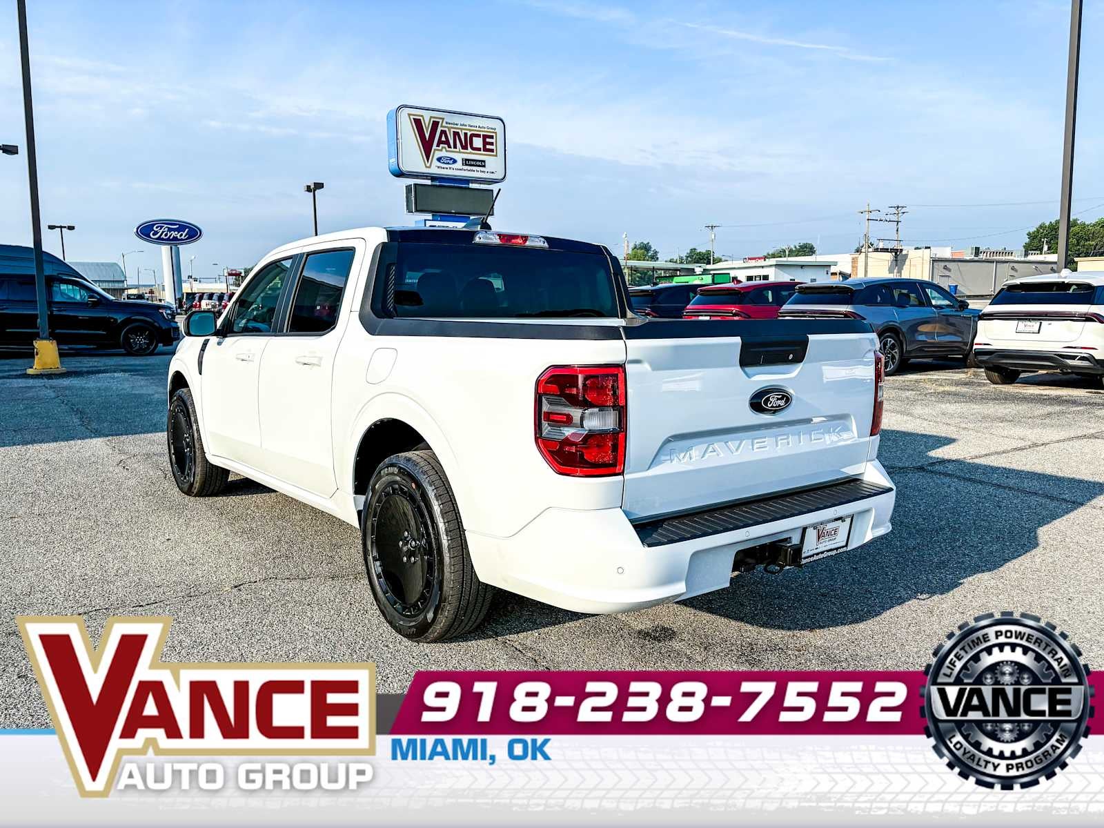 2025 Ford Maverick Lobo Standard