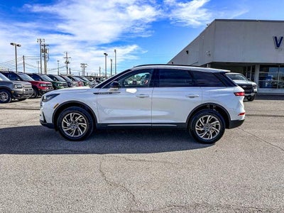 2026 Lincoln Corsair Premiere