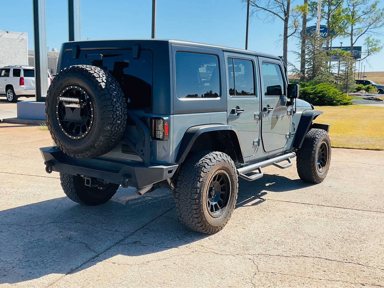 2015 Jeep Wrangler Unlimited 4WD 4dr Rubicon in Miami, OK Tulsa Jeep