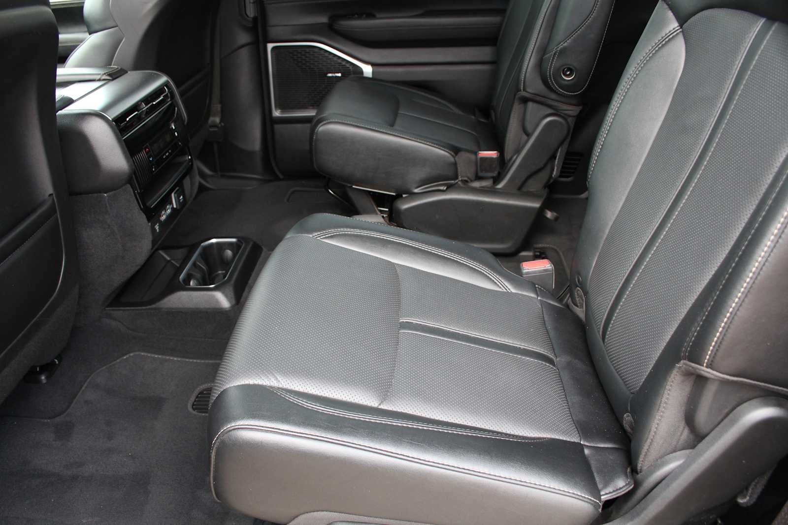 2023 Jeep Wagoneer Series II Carbide