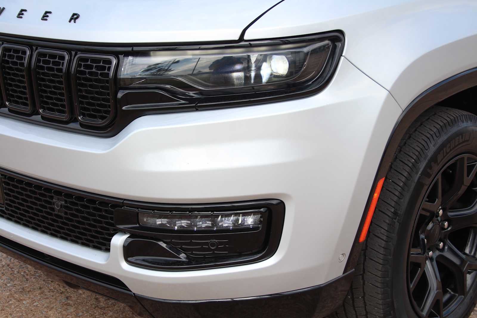 2023 Jeep Wagoneer Series II Carbide