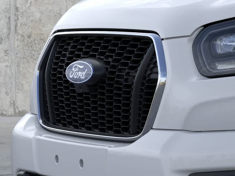 2026 Ford Transit Passenger Wagon XLT