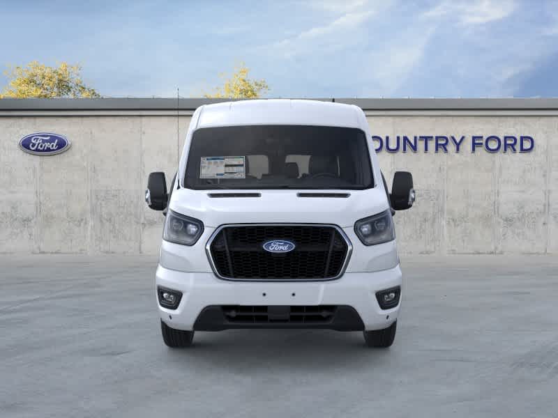 2026 Ford Transit Passenger Wagon XLT