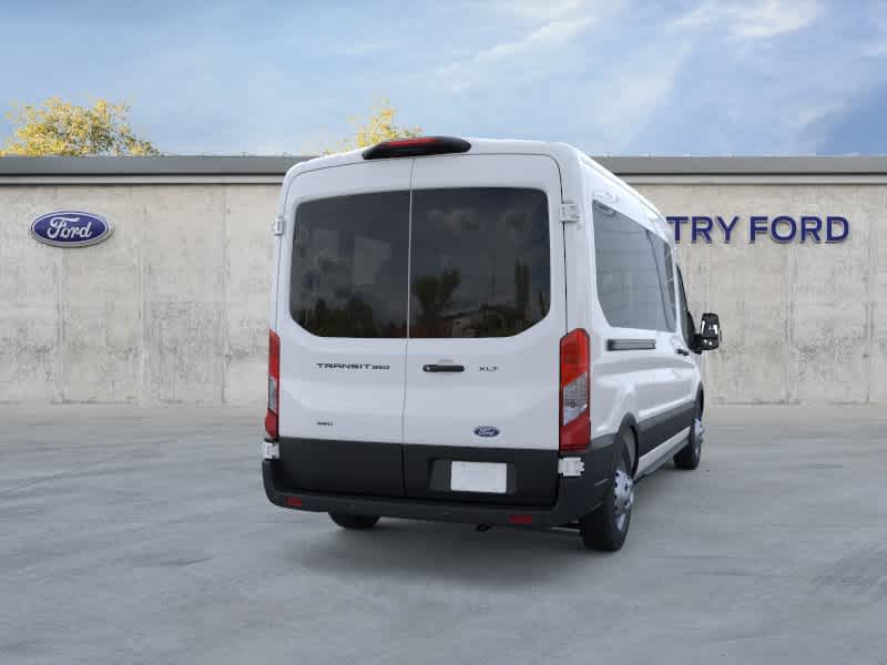 2026 Ford Transit Passenger Wagon XLT