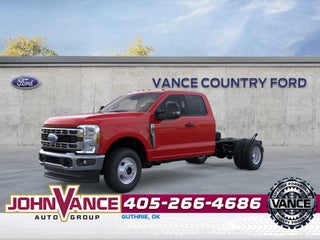 2025 Ford Super Duty F-350 DRW F-350® XL