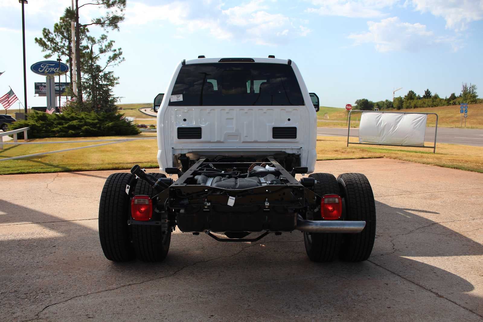 2026 Ford Super Duty F-350 DRW Chassis Cab XL