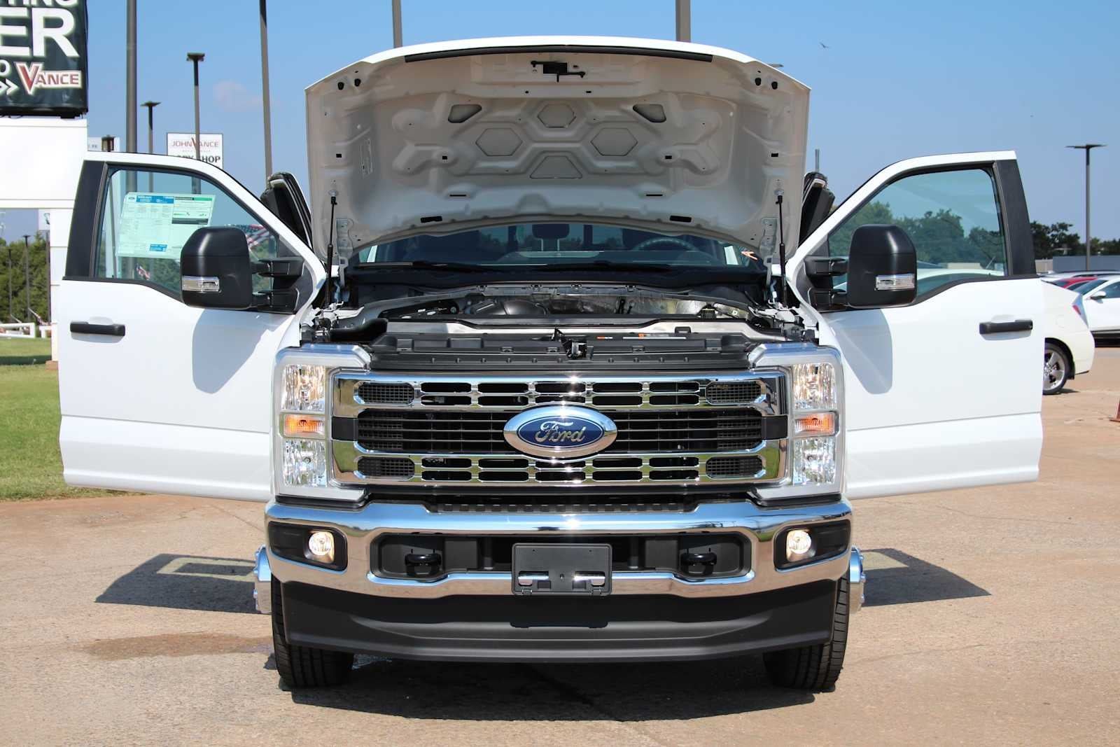 2026 Ford Super Duty F-350 DRW XL