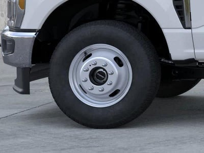 2025 Ford Super Duty F-350 DRW F-350® XL