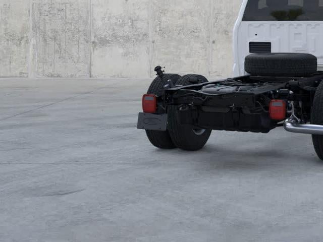 2025 Ford Super Duty F-350 DRW F-350® XL