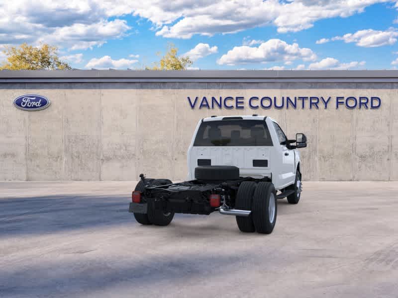 2026 Ford Super Duty F-350 DRW XL