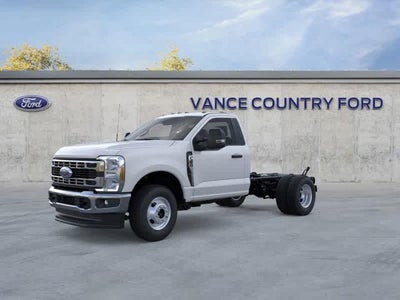 2025 Ford Super Duty F-350 DRW F-350® XL