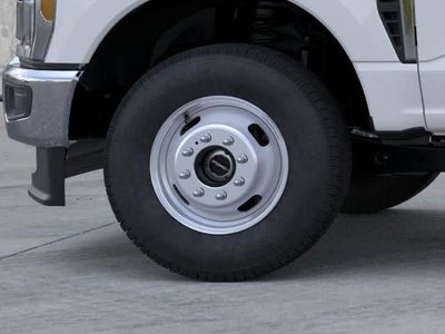 2025 Ford Super Duty F-350 DRW F-350® XL