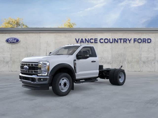 2025 Ford Super Duty F-550 DRW F-550® XL