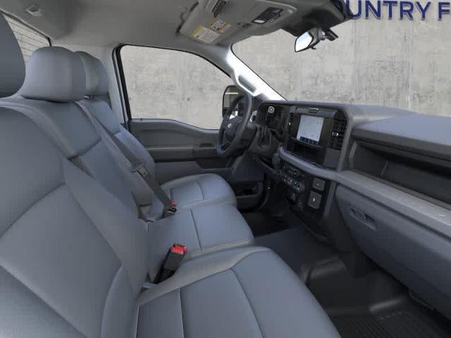 2025 Ford Super Duty F-550 DRW F-550® XL