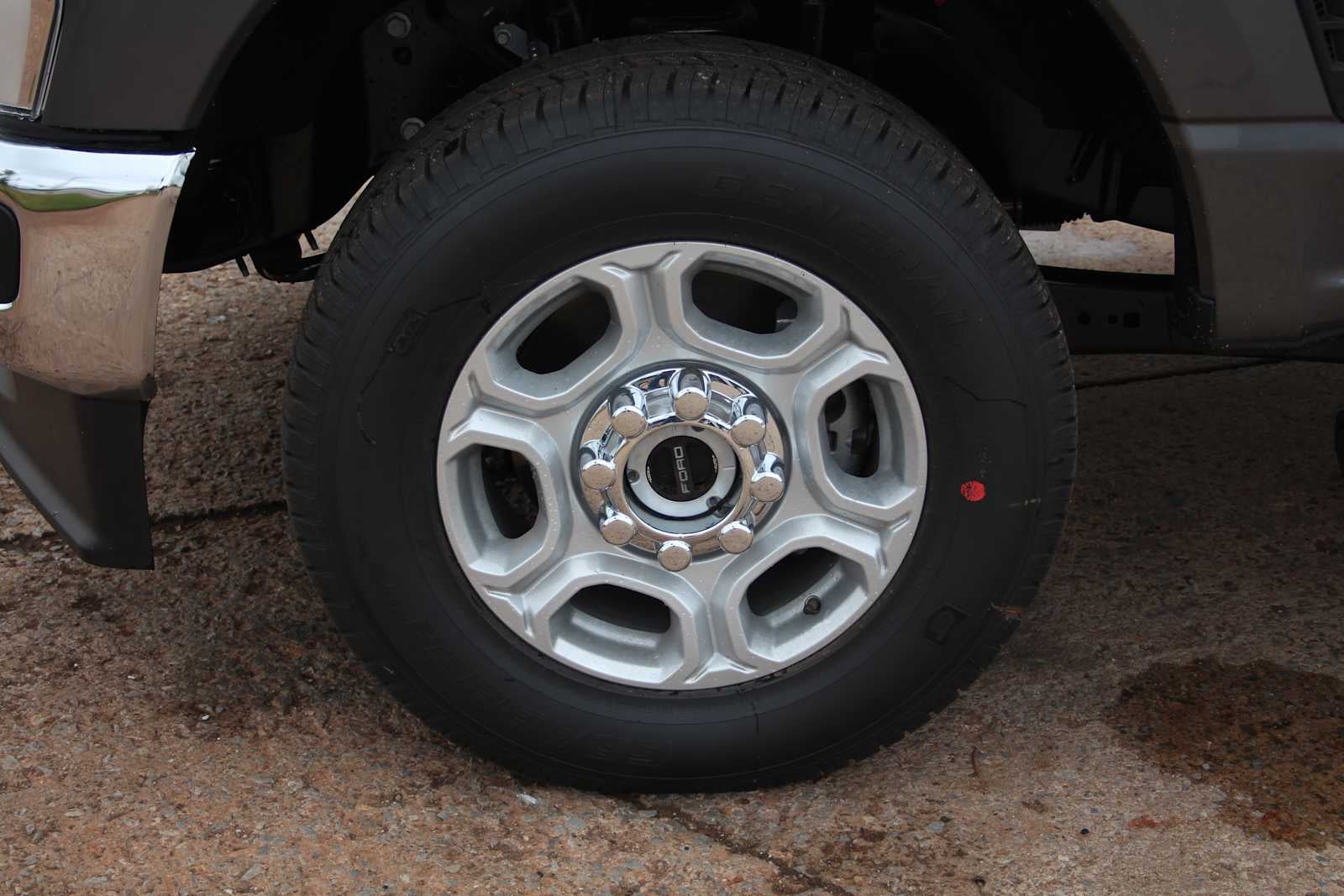 2026 Ford Super Duty F-250 SRW XLT