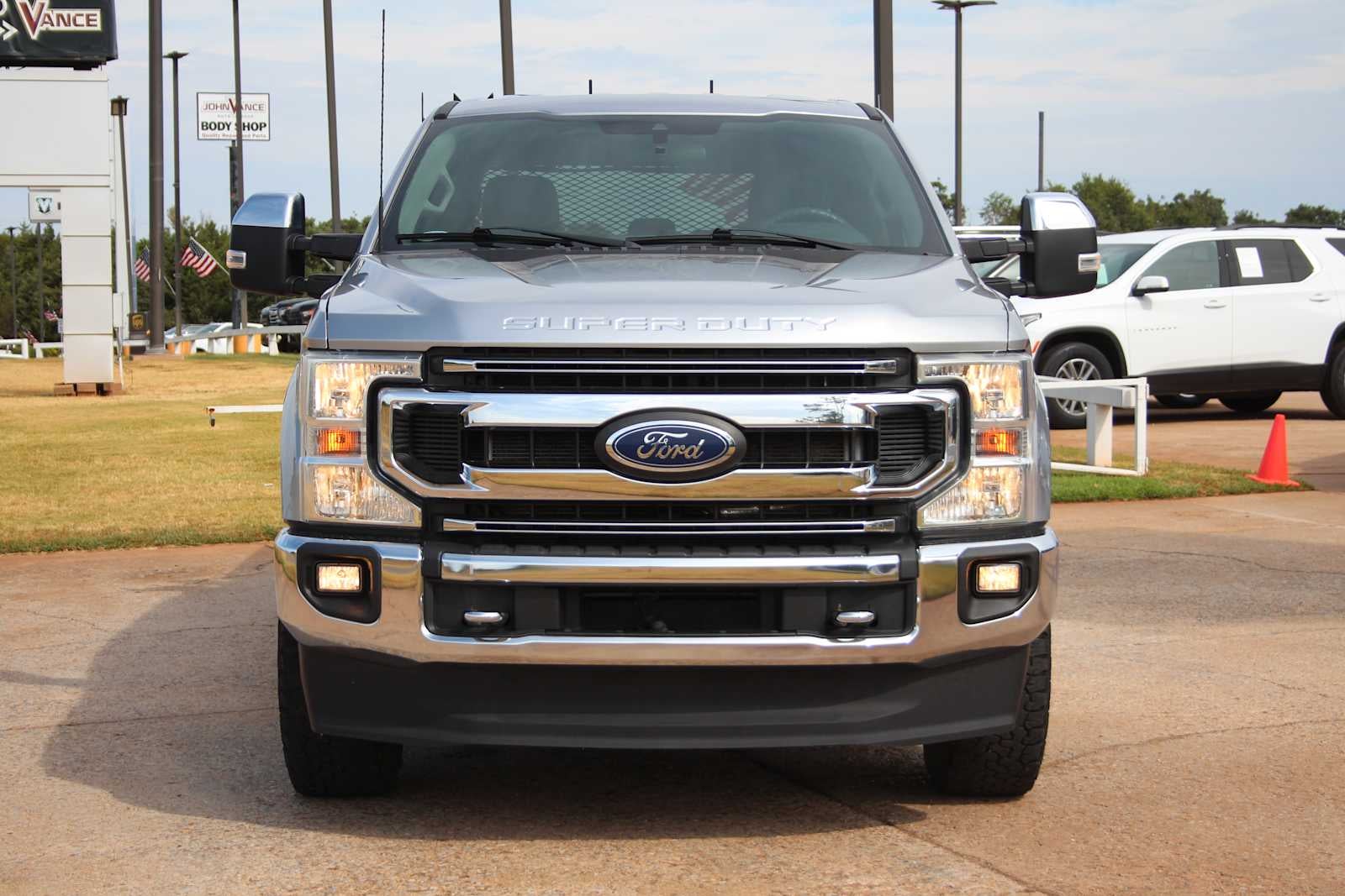 2022 Ford Super Duty F-350 SRW Pickup XLT