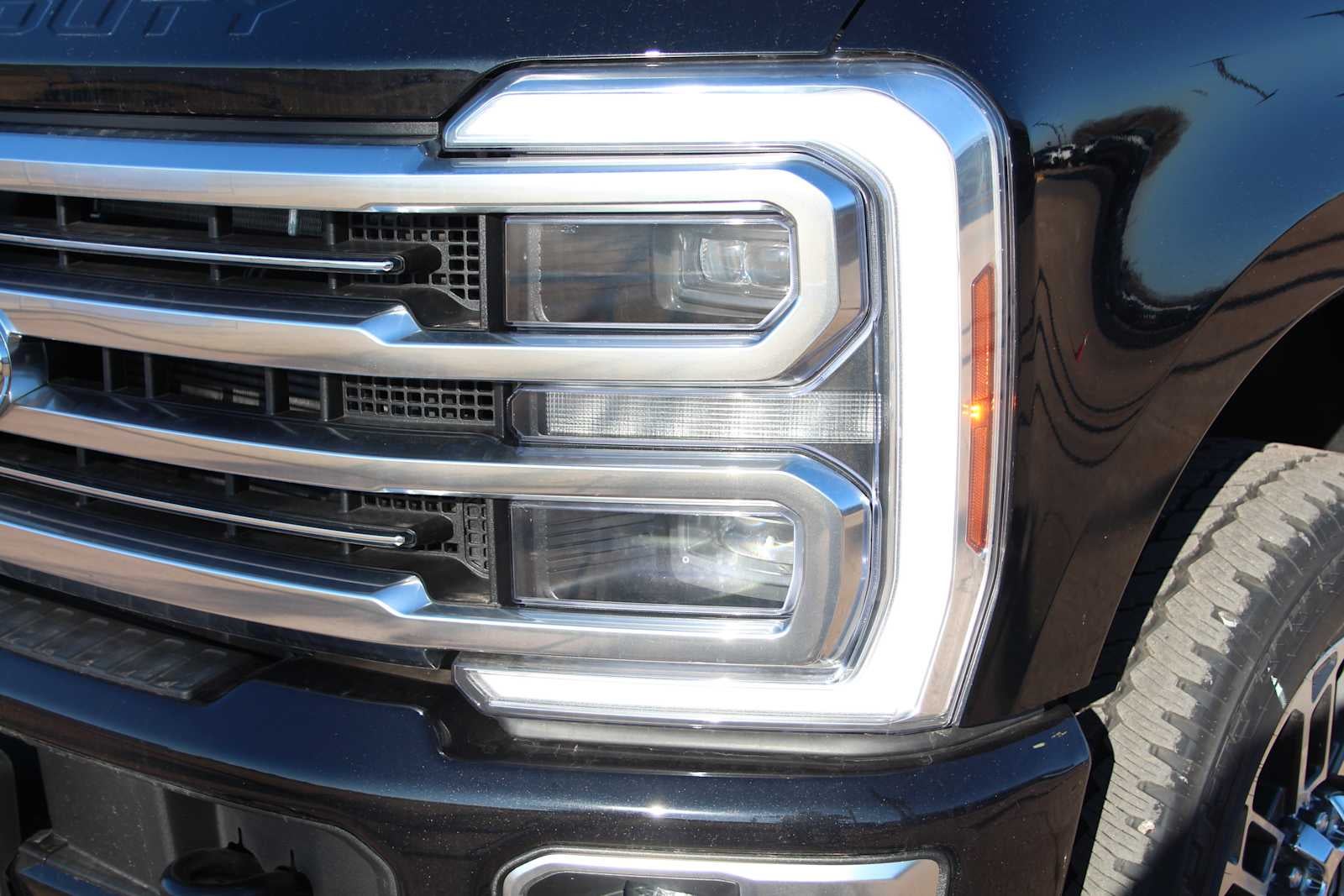 2026 Ford Super Duty F-250 SRW Platinum