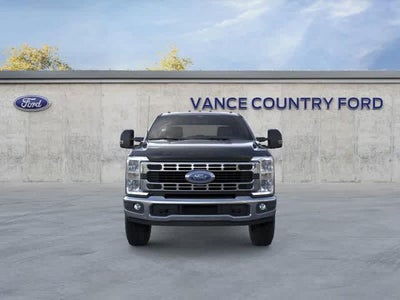 2026 Ford Super Duty F-250 SRW XLT