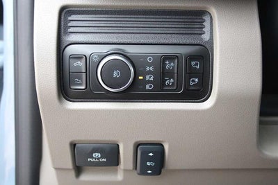 2026 Ford Super Duty F-350 SRW Platinum