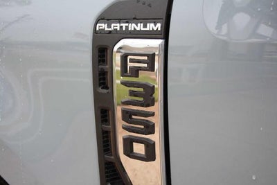 2026 Ford Super Duty F-350 SRW Platinum