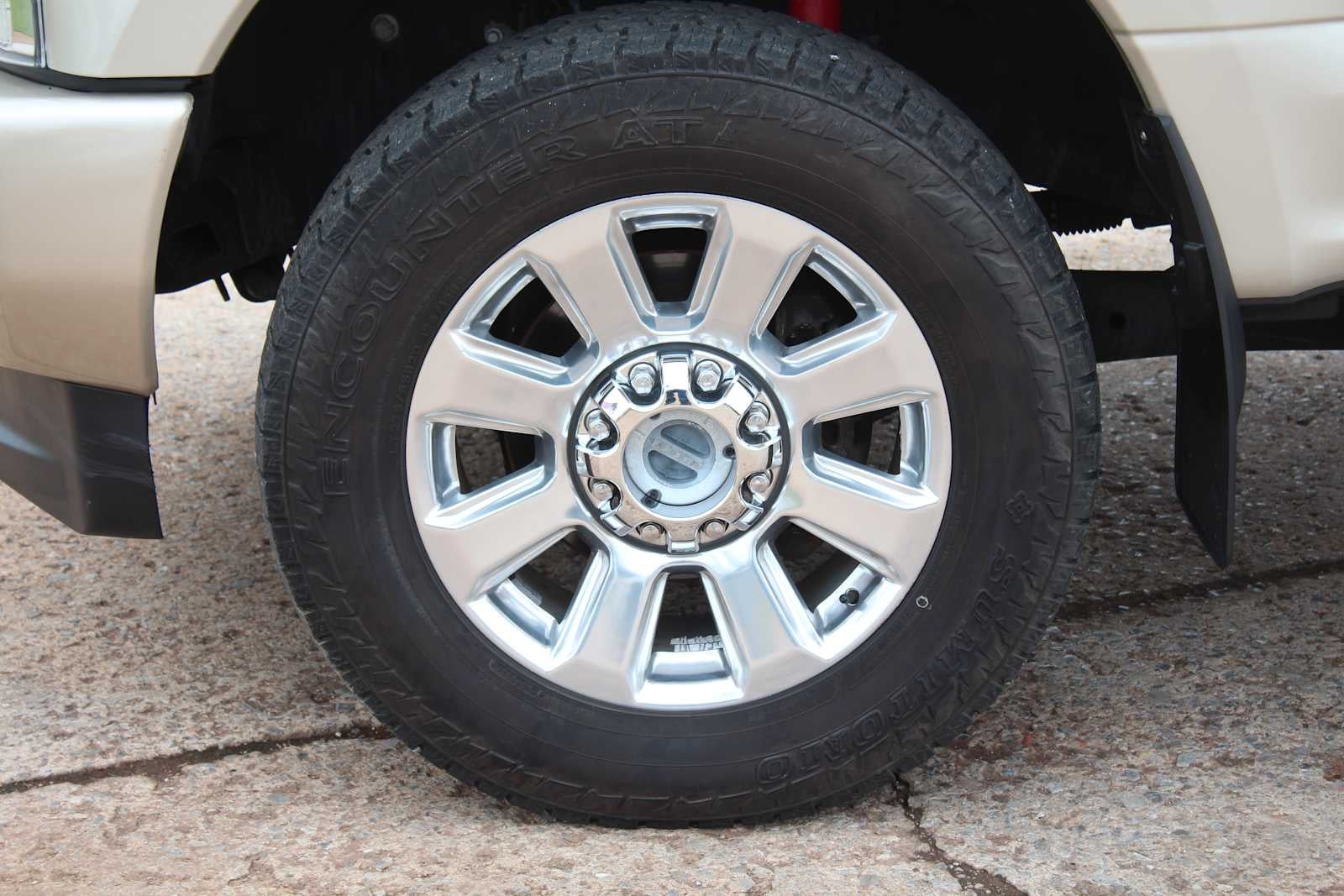 2017 Ford Super Duty F-350 SRW Pickup Platinum