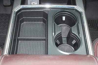 2017 Ford Super Duty F-350 SRW Pickup Platinum