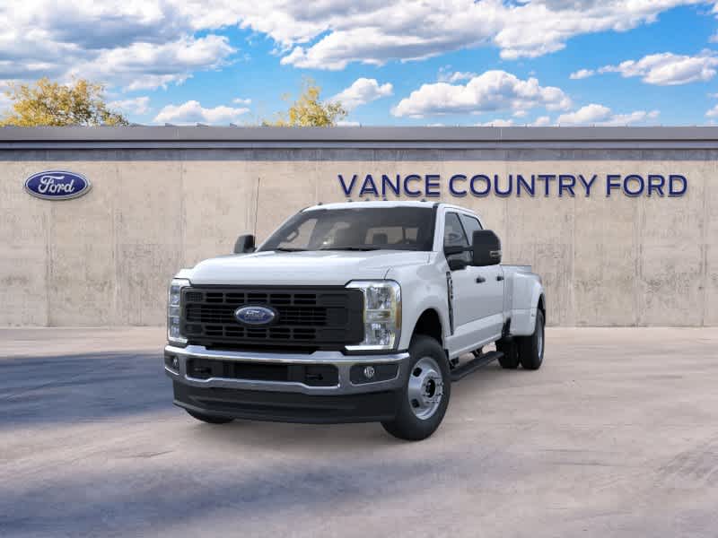 2026 Ford Super Duty F-350 DRW Pickup XL