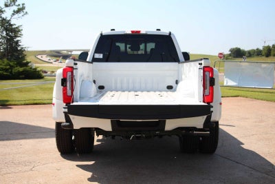2026 Ford Super Duty F-350 DRW Pickup Platinum