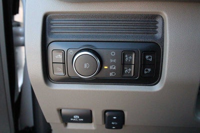 2026 Ford Super Duty F-350 DRW Pickup Platinum