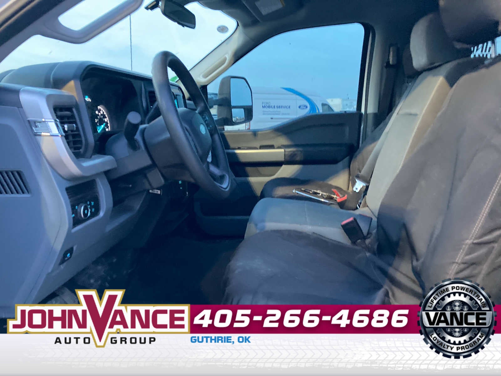 2025 Ford Super Duty F-350 DRW Pickup XLT