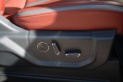 2022 Ford Super Duty F-350 DRW Platinum