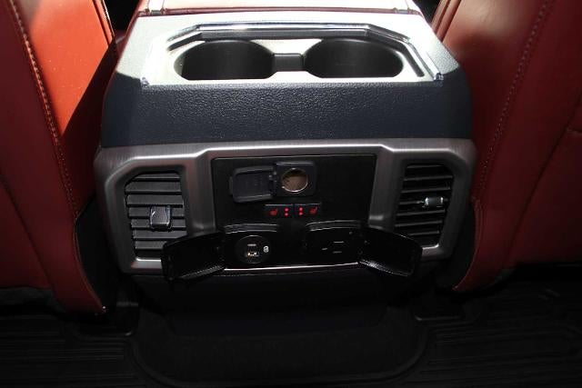 2022 Ford Super Duty F-350 DRW Platinum