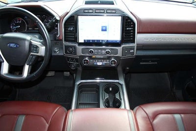 2022 Ford Super Duty F-350 DRW Platinum