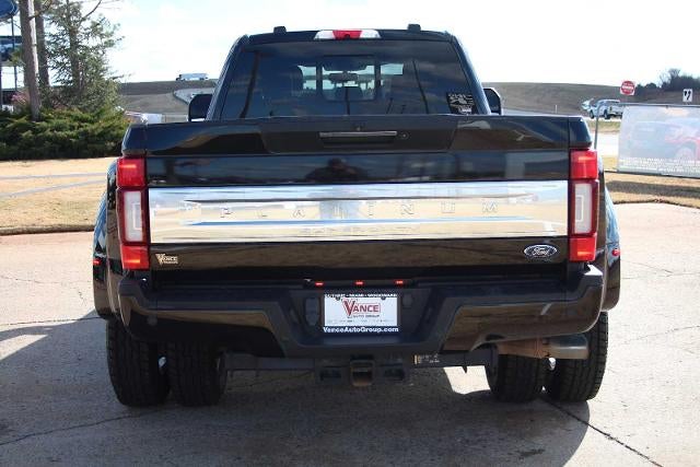 2022 Ford Super Duty F-350 DRW Platinum