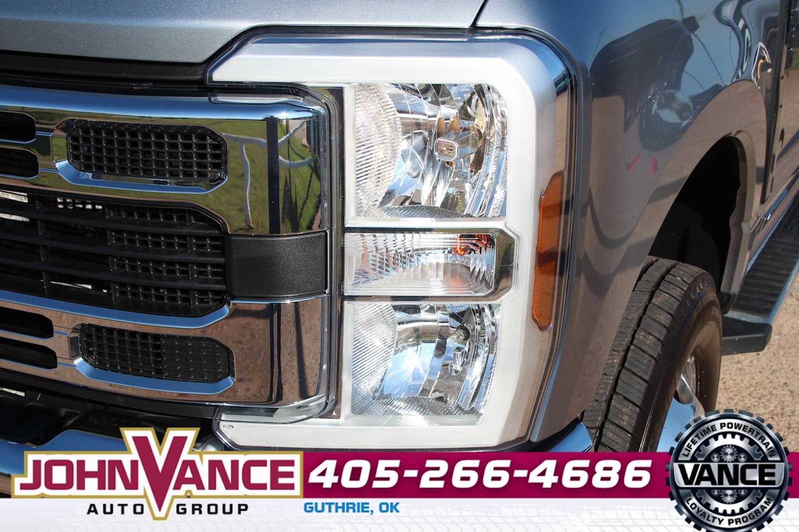 2024 Ford Super Duty F-350 DRW Pickup XLT